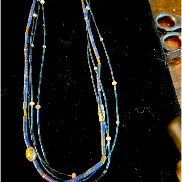 Silpada vintage lapis and Sterling silver used for display. Dress up or down. - Picture 4 of 5